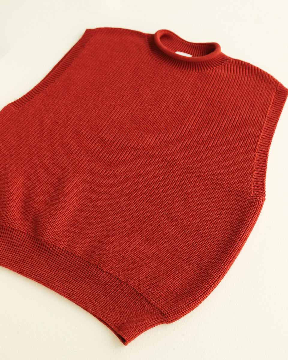 Vest Helle adult red